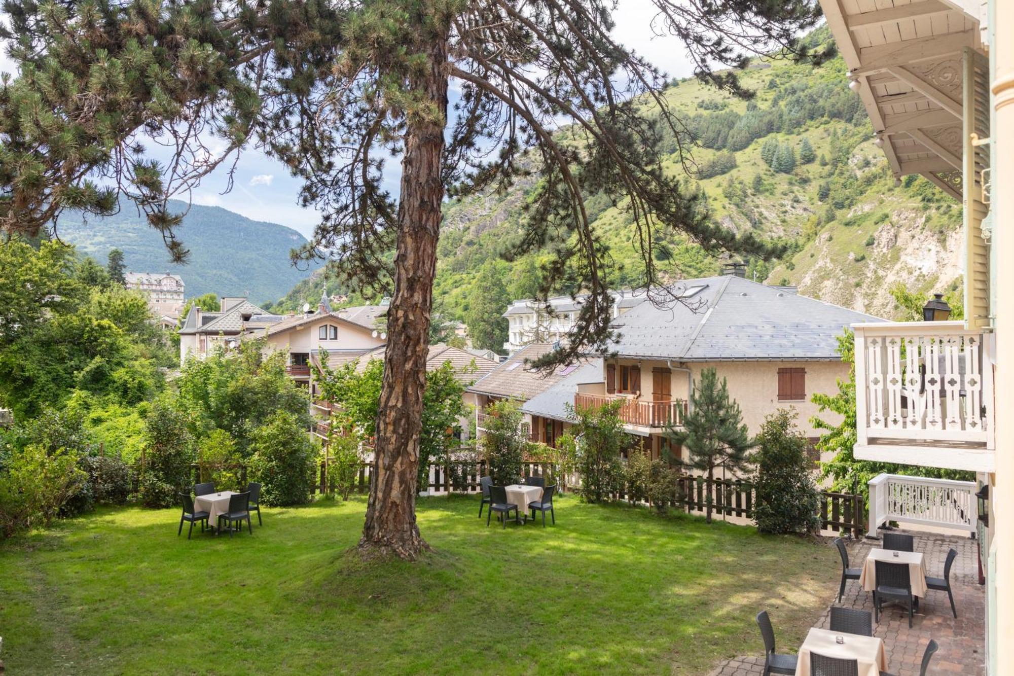 丽城小屋酒店 布里德莱班 外观 照片